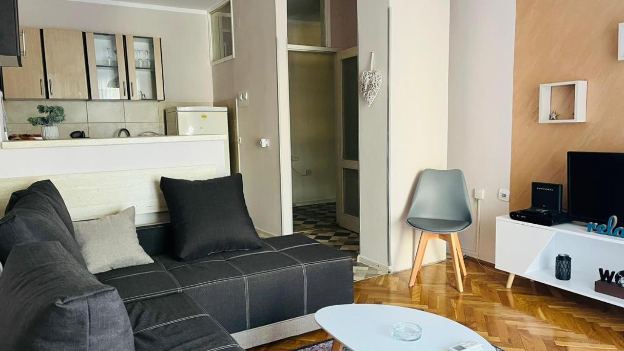 Majdini Clock Tower Apartman Podgoriçe Dış mekan fotoğraf